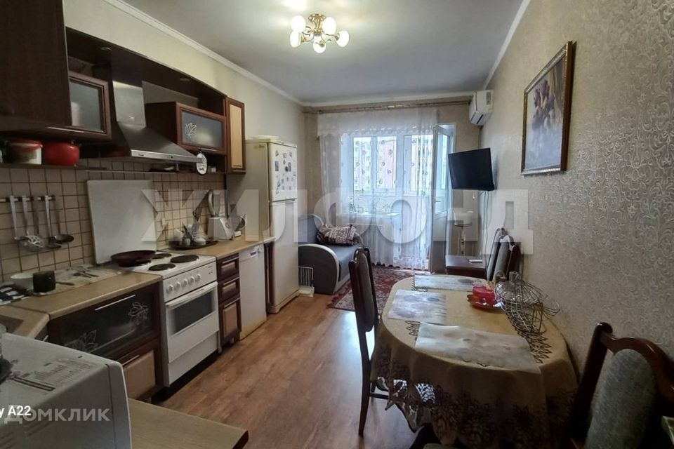 Продаётся 1-комнатная квартира, 47 м²
