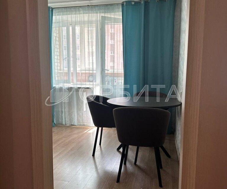 Продаётся 1-комнатная квартира, 40.7 м²