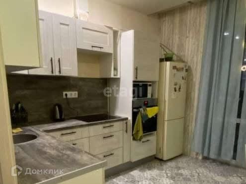 Сдаётся 1-комнатная квартира, 46 м²