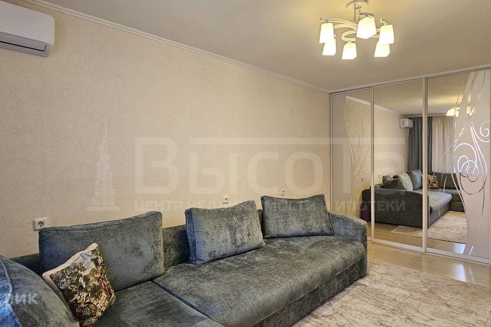 Продаётся 2-комнатная квартира, 59 м²