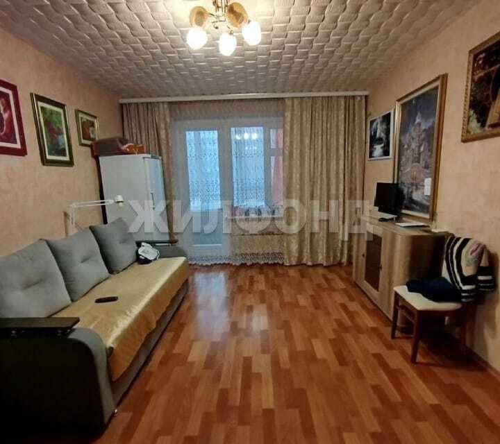 Продаётся 2-комнатная квартира, 60.2 м²