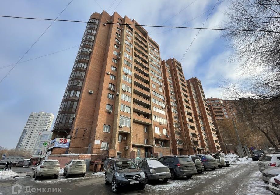 Продаётся 2-комнатная квартира, 90 м²