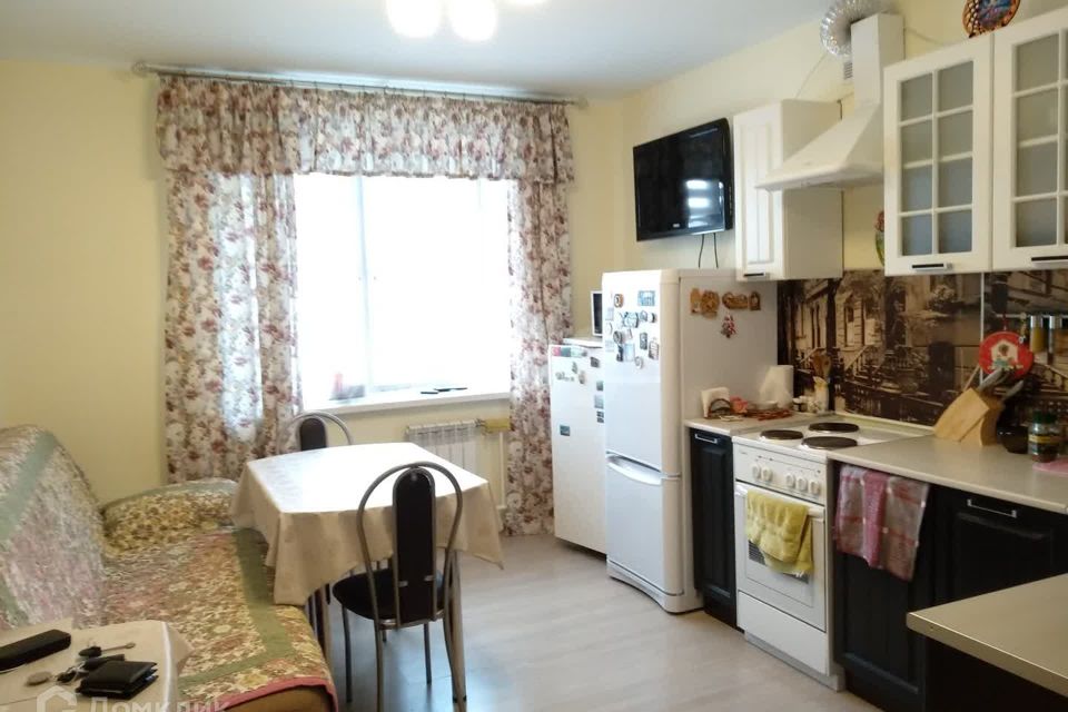 Продаётся 3-комнатная квартира, 75.5 м²