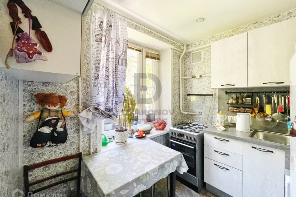 Продаётся 3-комнатная квартира, 56.7 м²