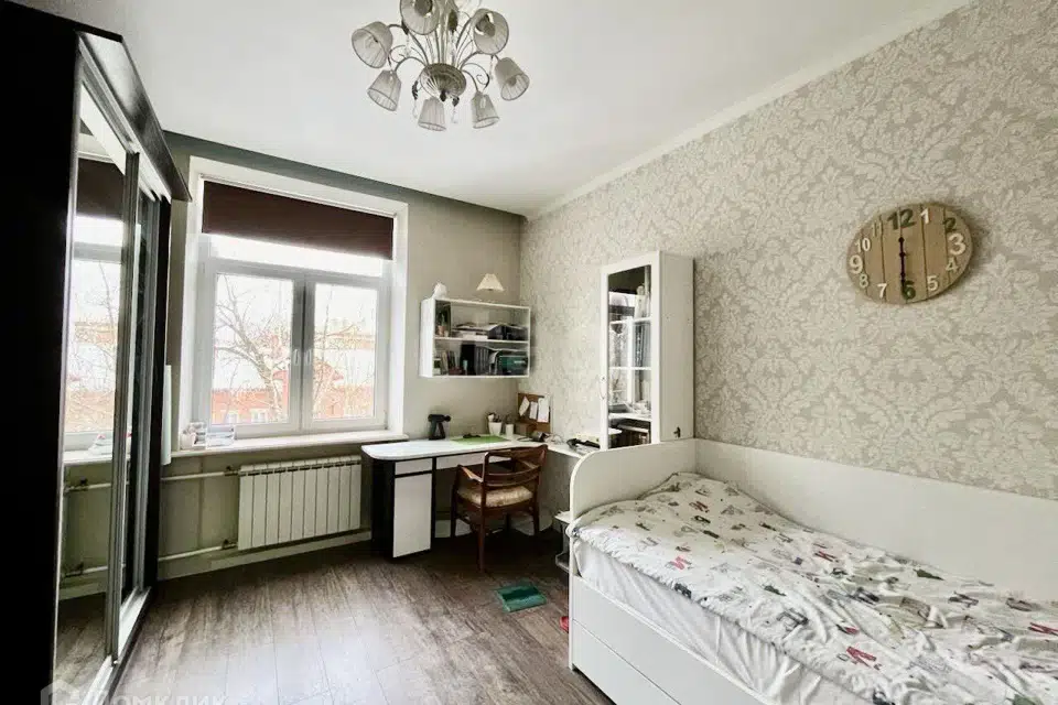 Продаётся 3-комнатная квартира, 80 м²