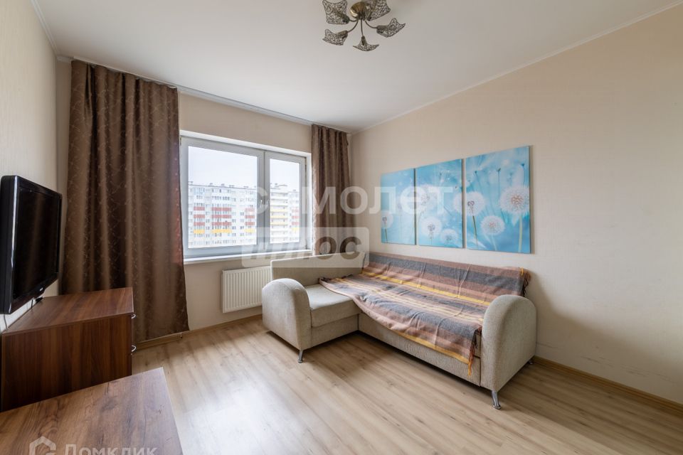 Продаётся 1-комнатная квартира, 35.2 м²
