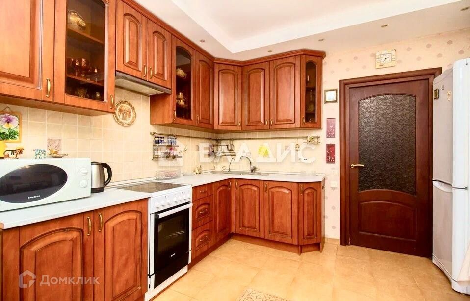 Продаётся 2-комнатная квартира, 68.3 м²