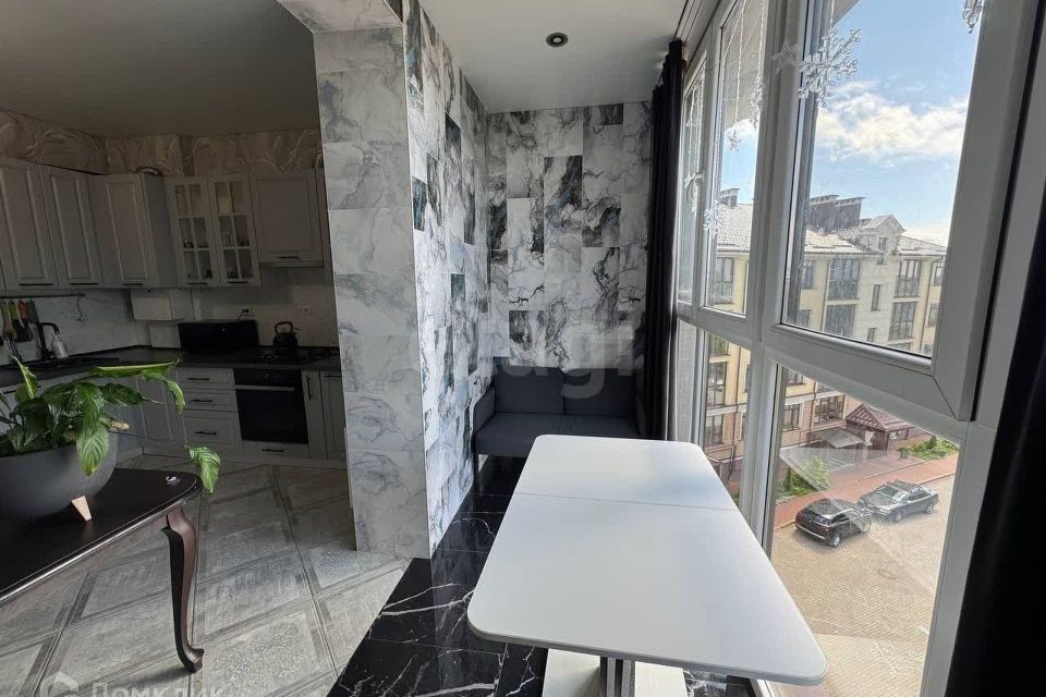 Продаётся 2-комнатная квартира, 66.9 м²