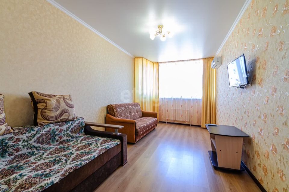 Сдаётся 1-комнатная квартира, 43 м²