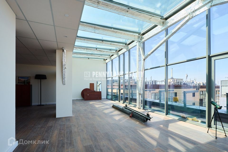 Продаётся 5-комнатная квартира, 159.4 м²