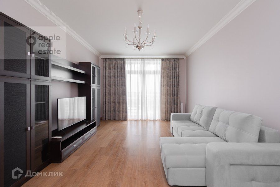 Сдаётся 4-комнатная квартира, 150 м²