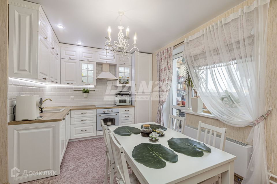 Продаётся 2-комнатная квартира, 65.1 м²