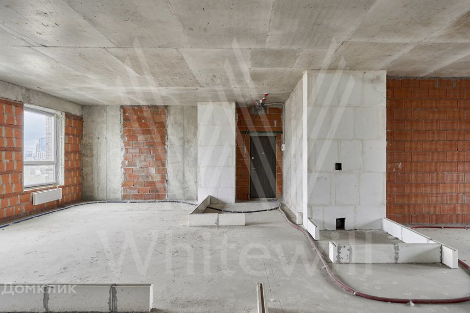 Продаётся 4-комнатная квартира, 103 м²