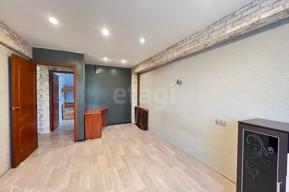 Продаётся 2-комнатная квартира, 43.2 м²