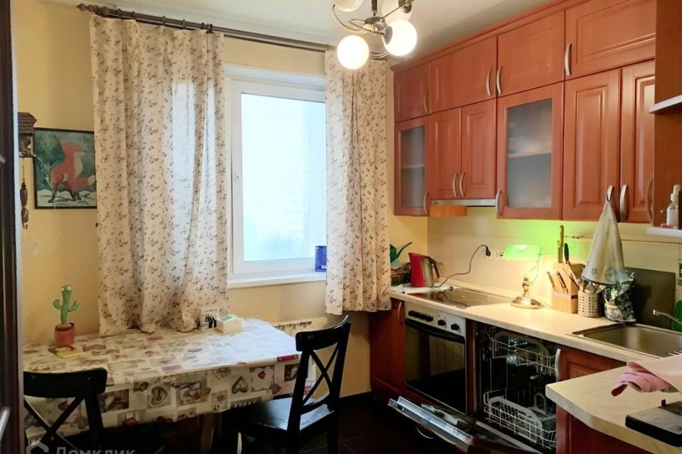Продаётся 4-комнатная квартира, 86 м²