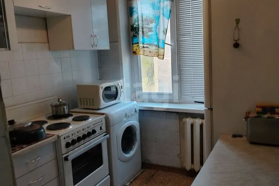 Продаётся 3-комнатная квартира, 60.8 м²