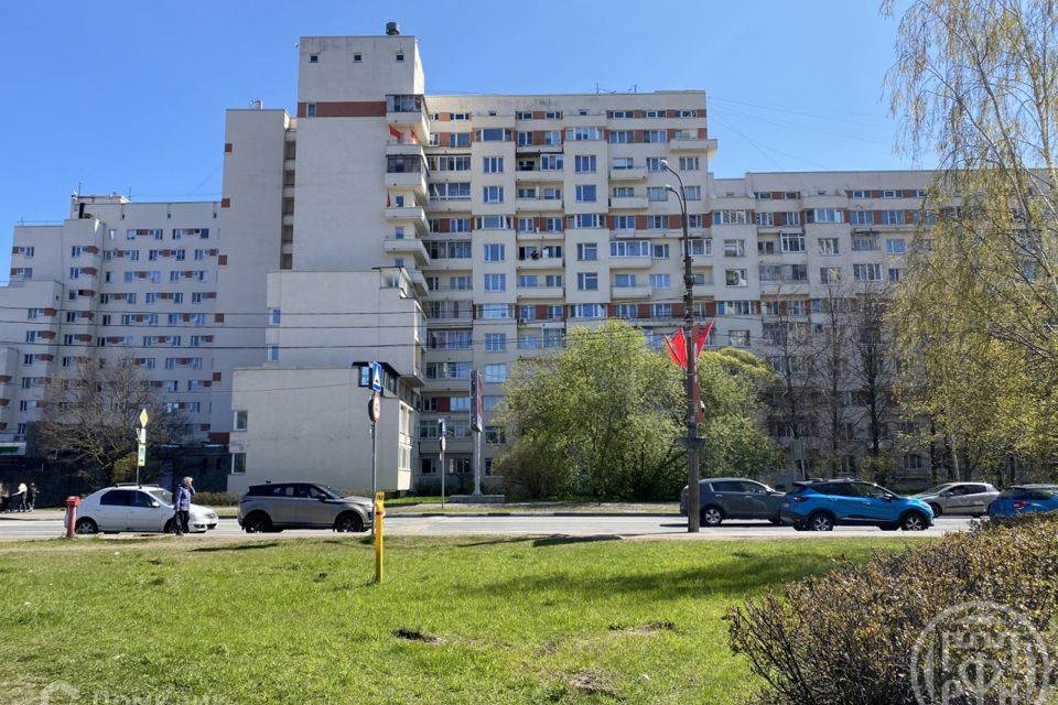 Продаётся комната в 3-комн. квартире, 15.9 м²
