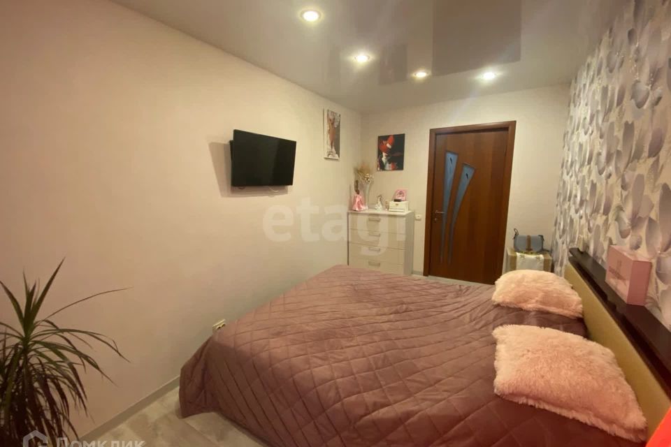 Продаётся 4-комнатная квартира, 73.2 м²