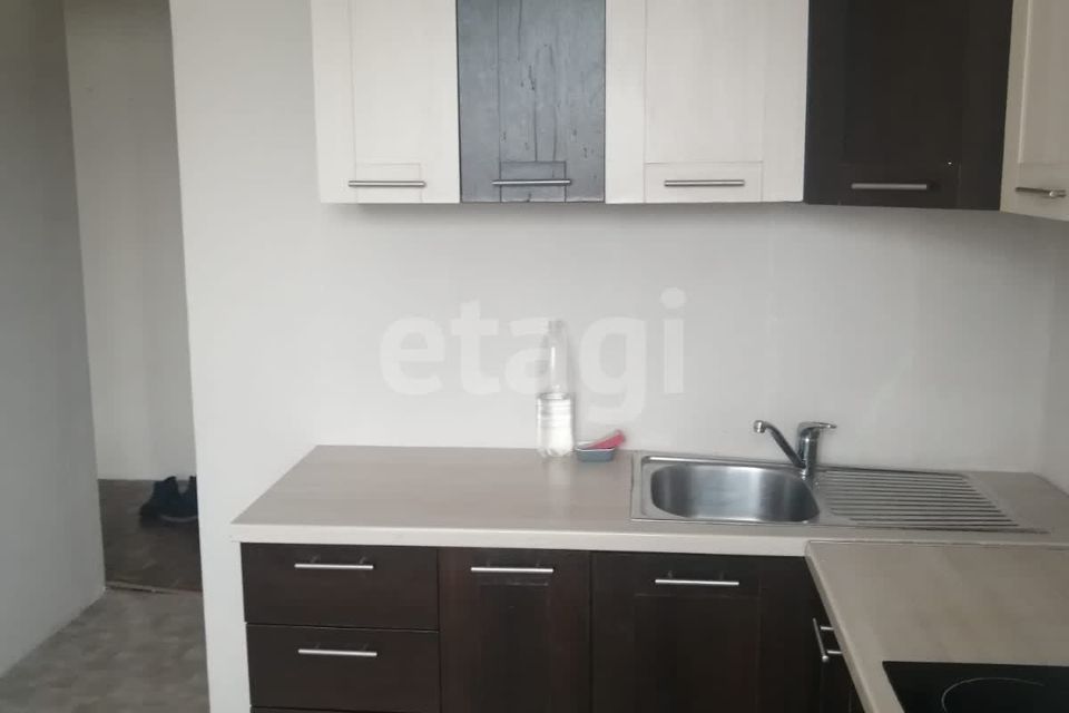 Продаётся 3-комнатная квартира, 65.2 м²