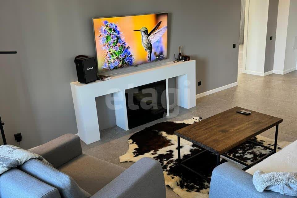 Продаётся 3-комнатная квартира, 95 м²