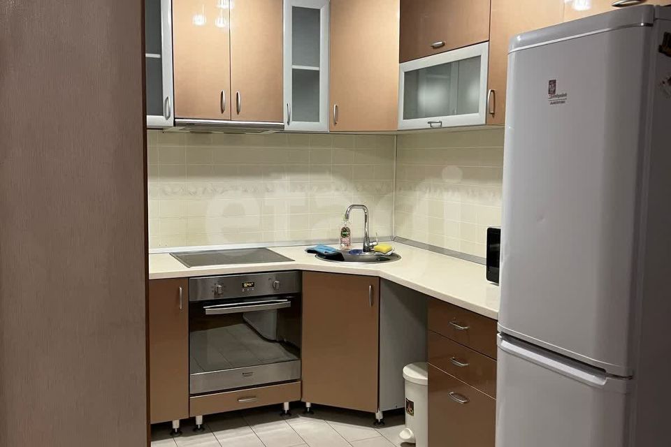 Продаётся 2-комнатная квартира, 56.4 м²