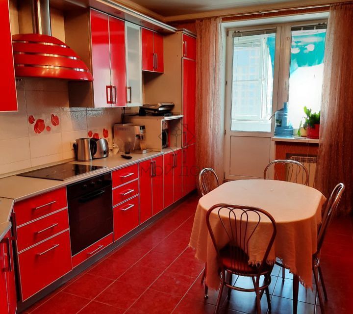 Сдаётся 3-комнатная квартира, 110 м²