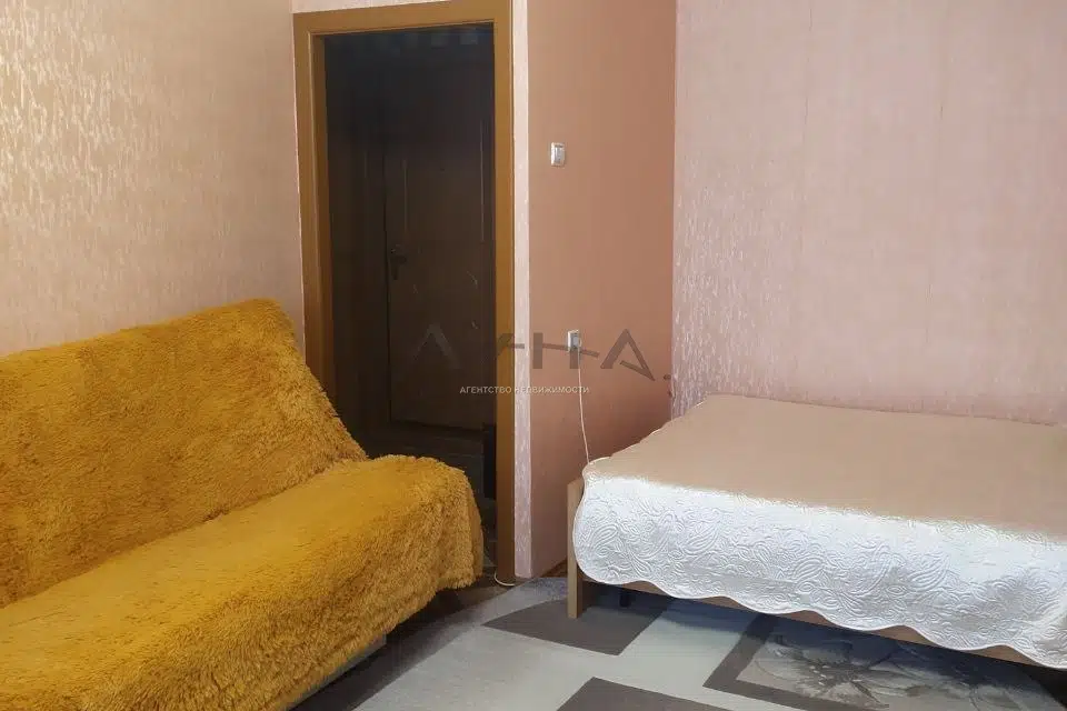 Продаётся 1-комнатная квартира, 30.5 м²