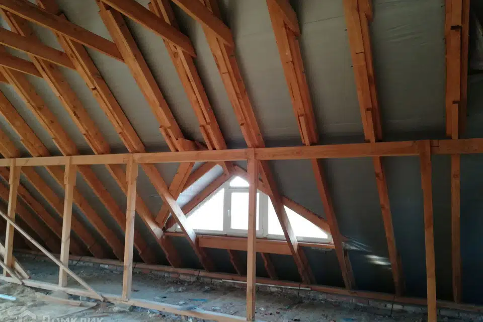 Продаётся 2-этажный дом, 230 м²