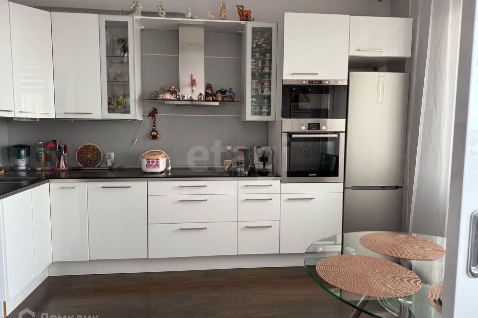 Продаётся 1-комнатная квартира, 39.2 м²