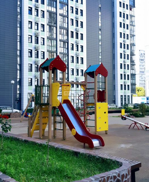 Продаётся 3-комнатная квартира, 83 м²