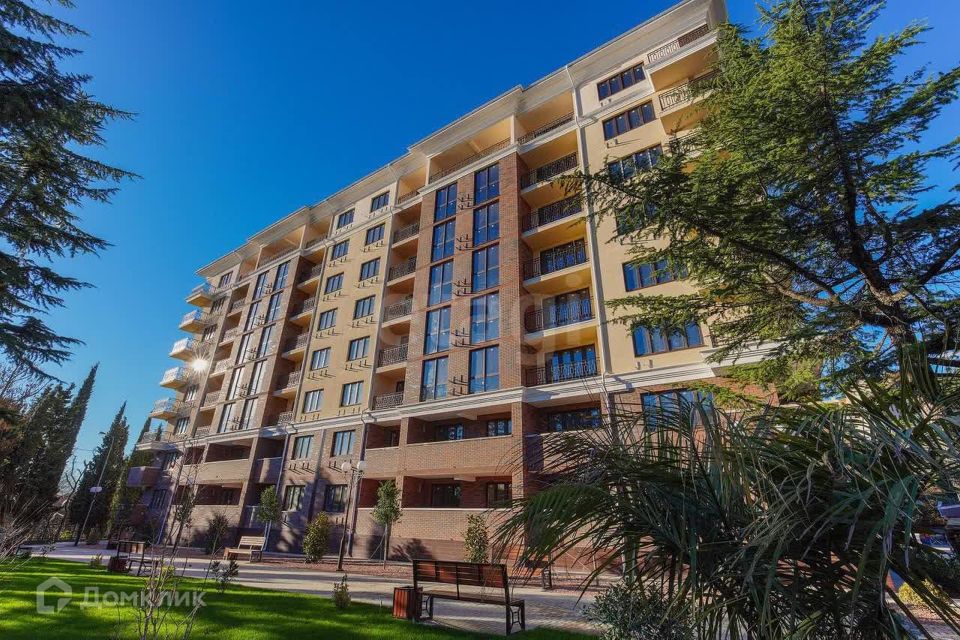 Продаётся 1-комнатная квартира, 45.7 м²