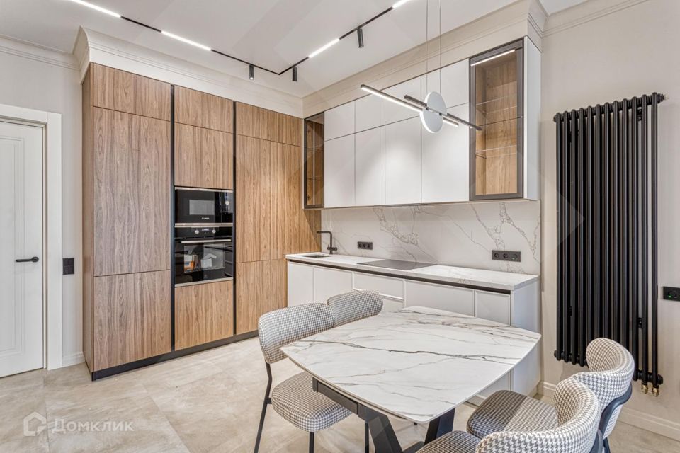 Сдаётся 3-комнатная квартира, 83 м²