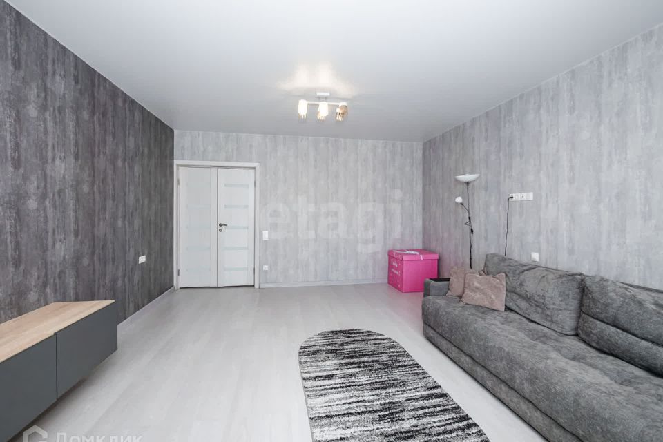Продаётся 2-комнатная квартира, 76 м²