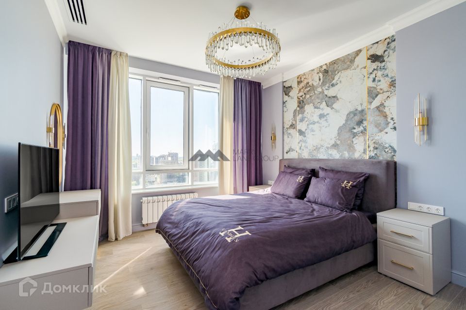 Продаётся 4-комнатная квартира, 97.5 м²
