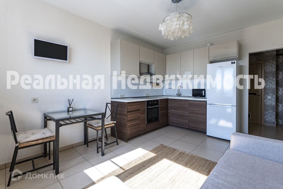 Продаётся 2-комнатная квартира, 66.5 м²