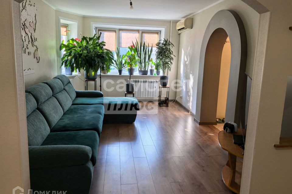 Продаётся 2-комнатная квартира, 75.4 м²