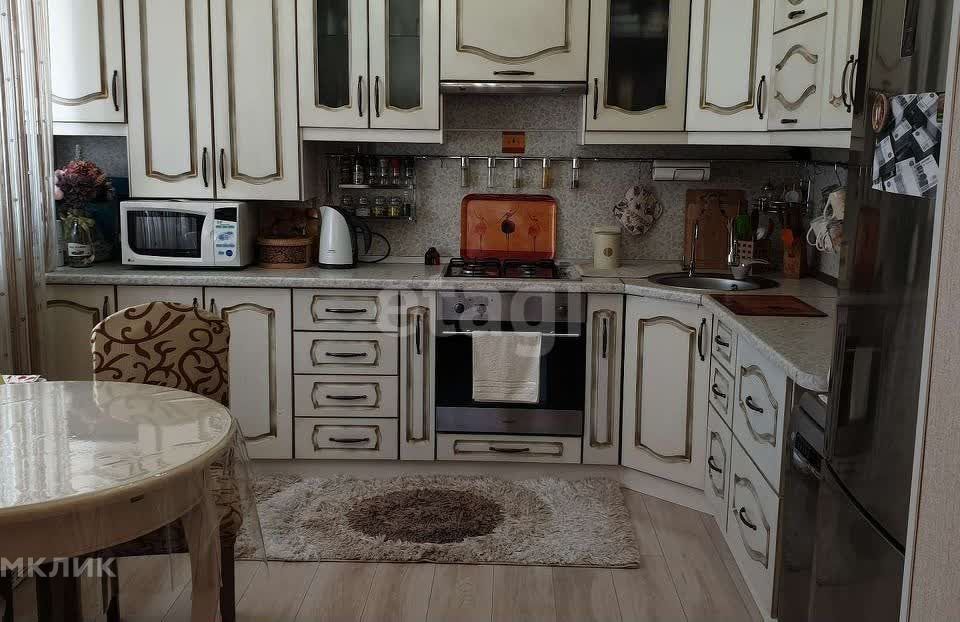 Продаётся 5-комнатная квартира, 151.9 м²