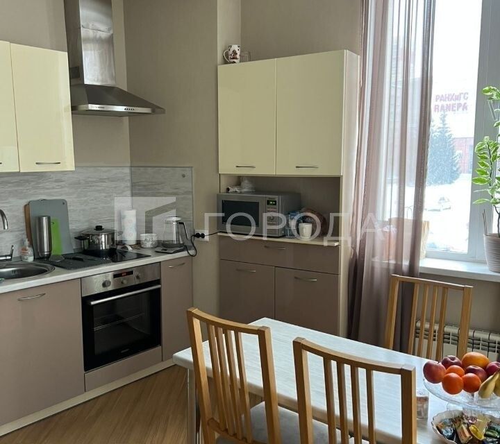 Сдаётся 2-комнатная квартира, 62 м²