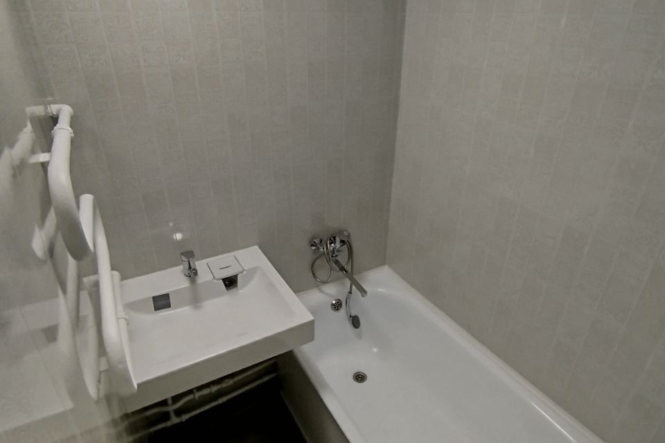 Продаётся 3-комнатная квартира, 60 м²