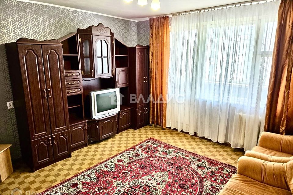 Продаётся 1-комнатная квартира, 37.6 м²