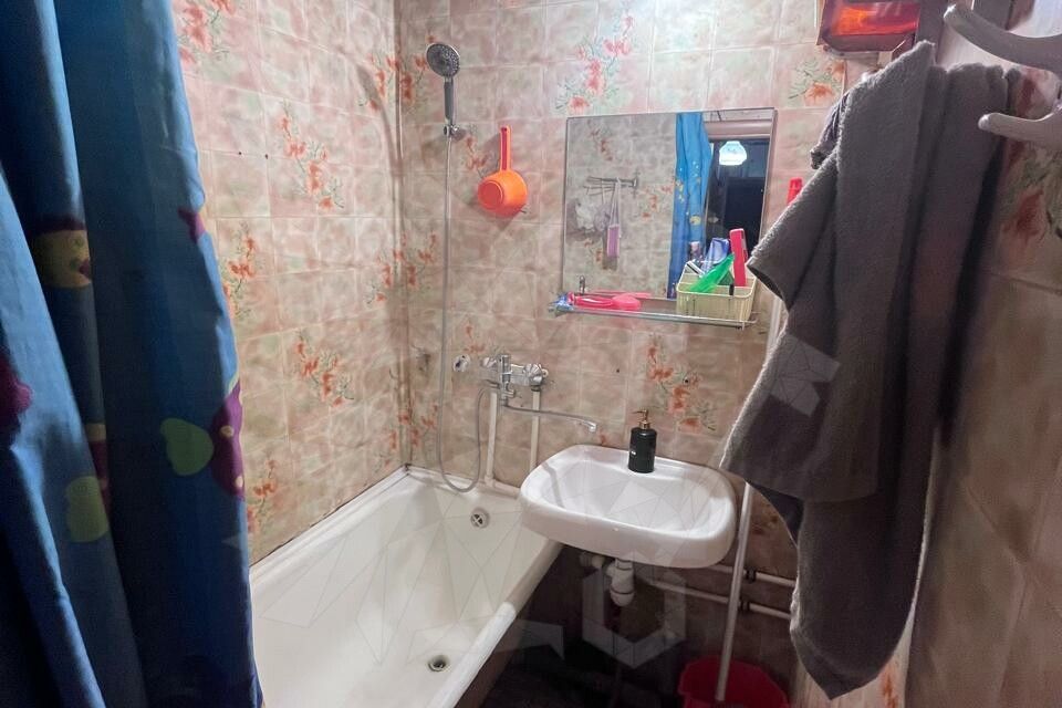 Продаётся 3-комнатная квартира, 64 м²