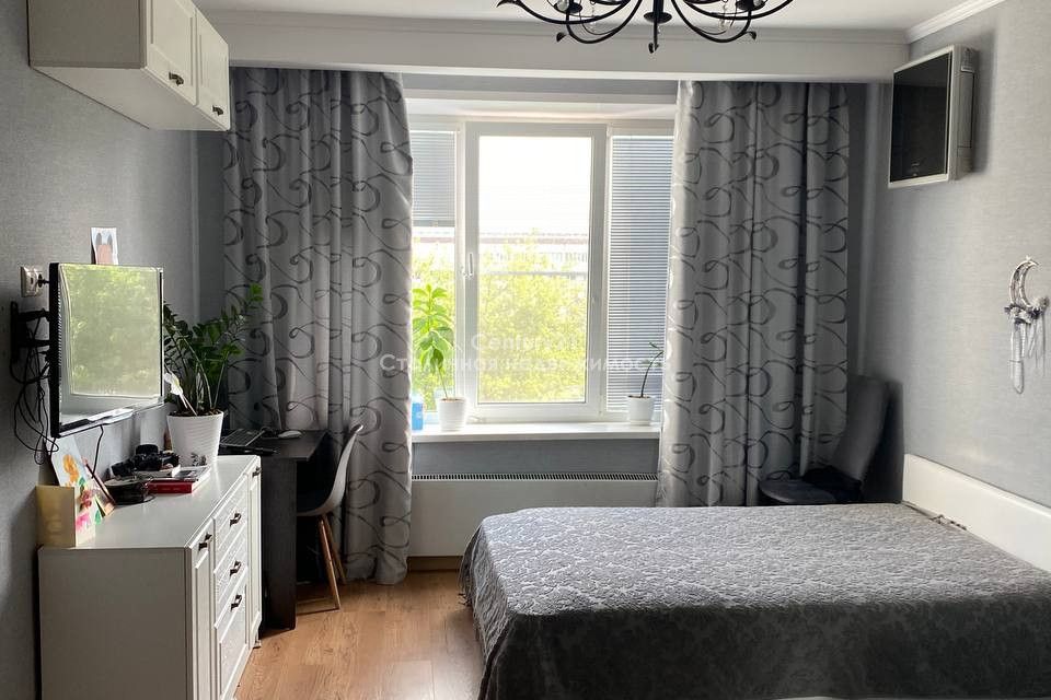 Продаётся 2-комнатная квартира, 71.2 м²