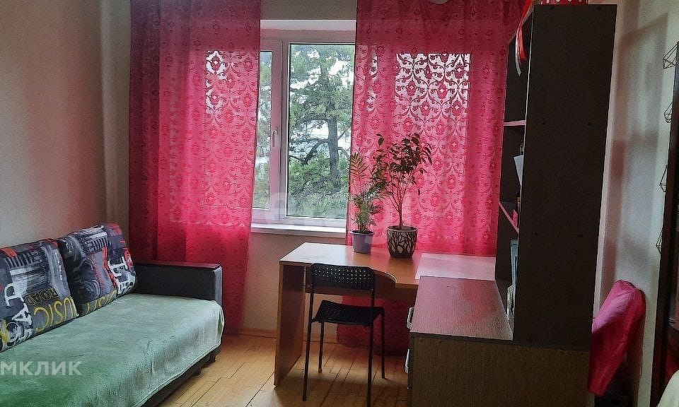 Продаётся 3-комнатная квартира, 70 м²