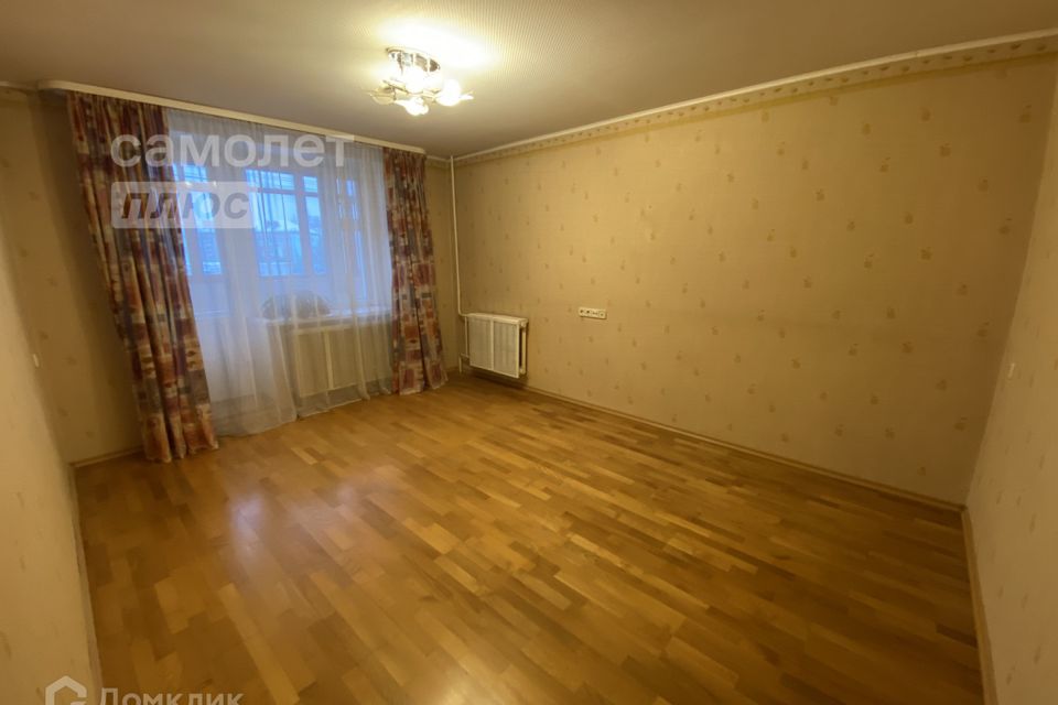 Продаётся 4-комнатная квартира, 104.6 м²