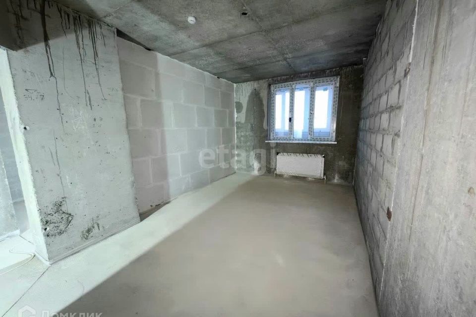 Продаётся 1-комнатная квартира, 40.8 м²