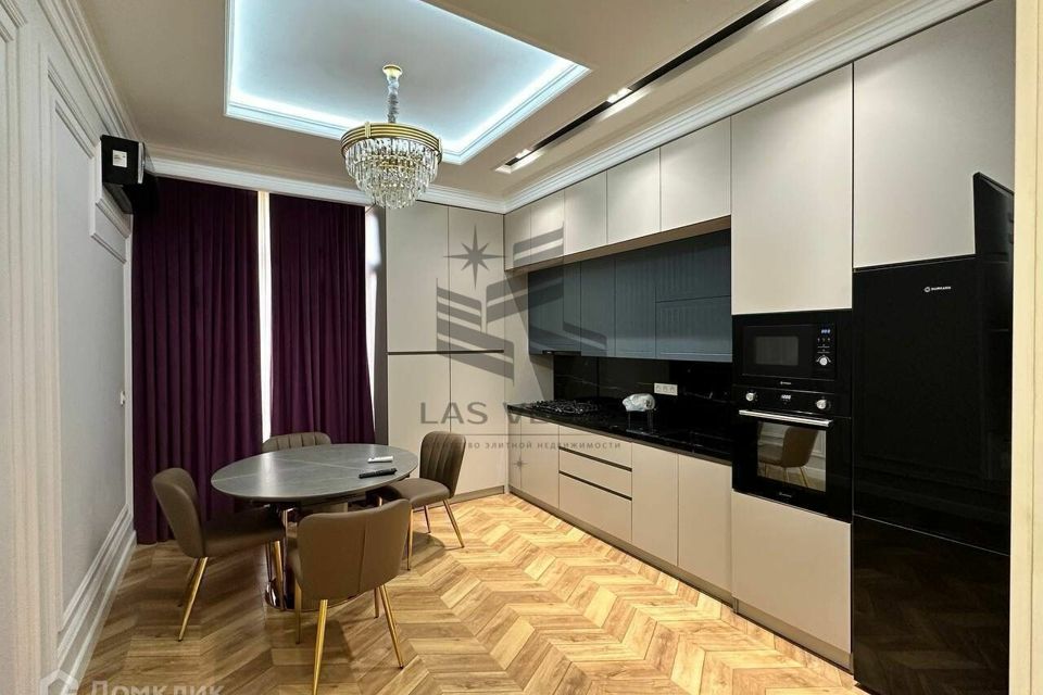 Сдаётся 1-комнатная квартира, 55 м²