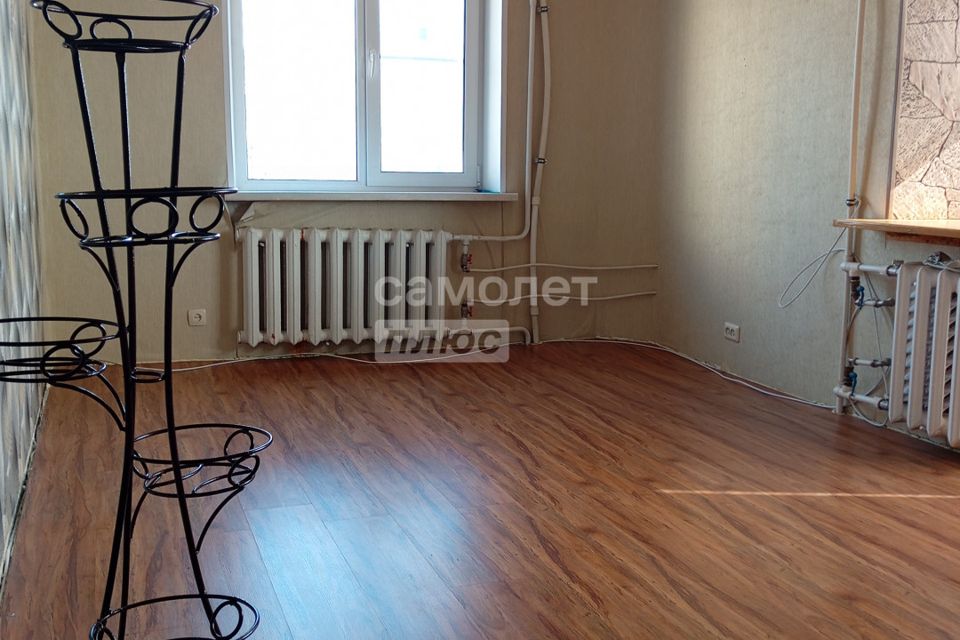 Продаётся 1-комнатная квартира, 33 м²