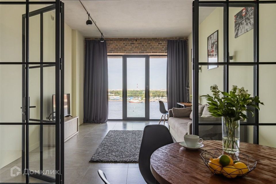 Сдаётся 2-комнатная квартира, 62 м²