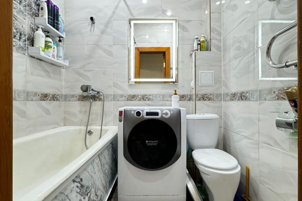 Продаётся 2-комнатная квартира, 63 м²