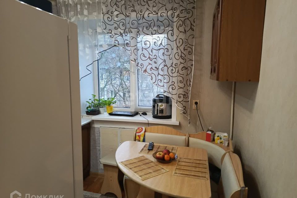 Продаётся 1-комнатная квартира, 30.8 м²